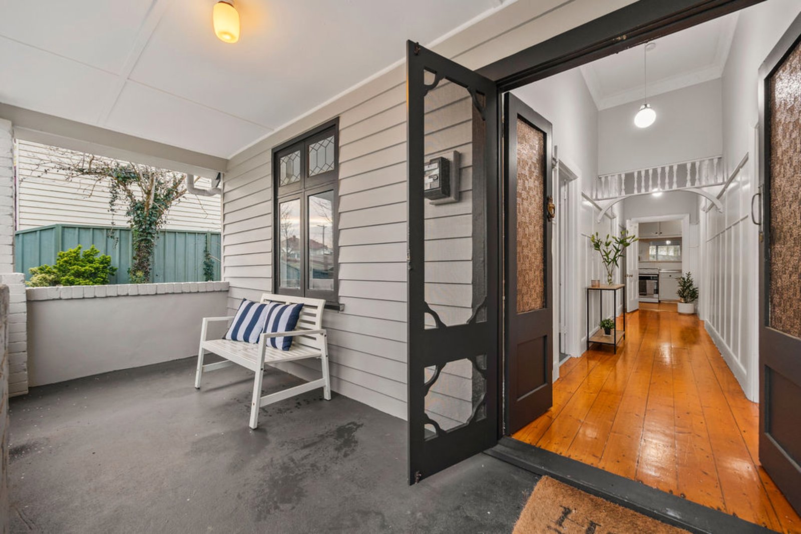 Gallery: 211 Chisholm Street