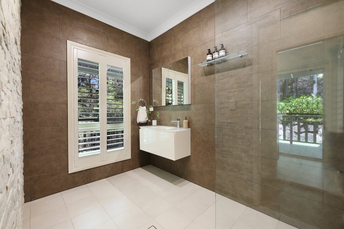 211 Ducats Road Tallebudgera 23