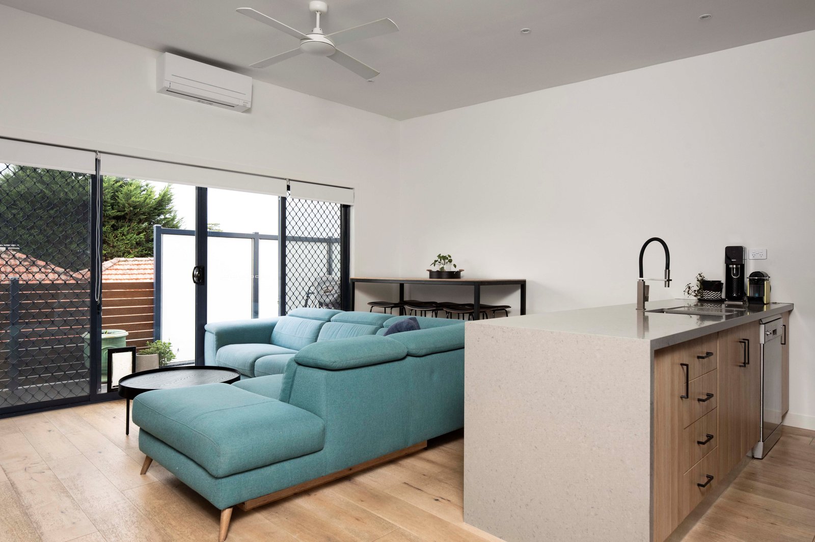 Gallery: 2/11 Follett Road