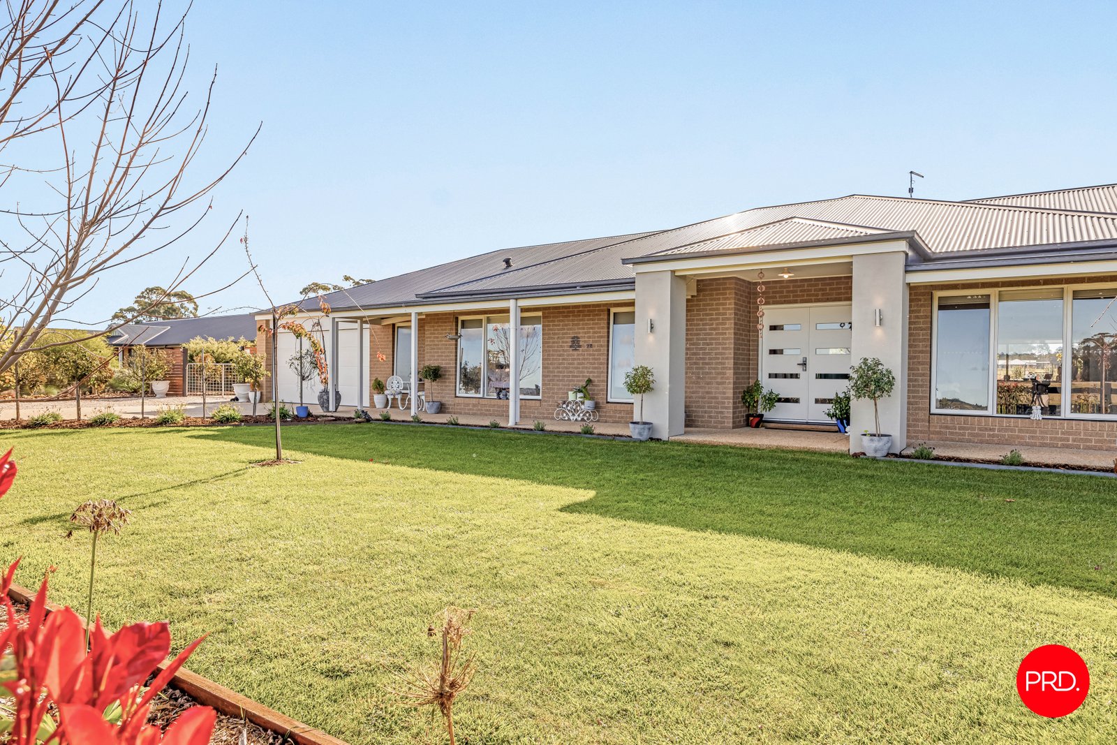 211 Goochs Lane GLENLYON 2