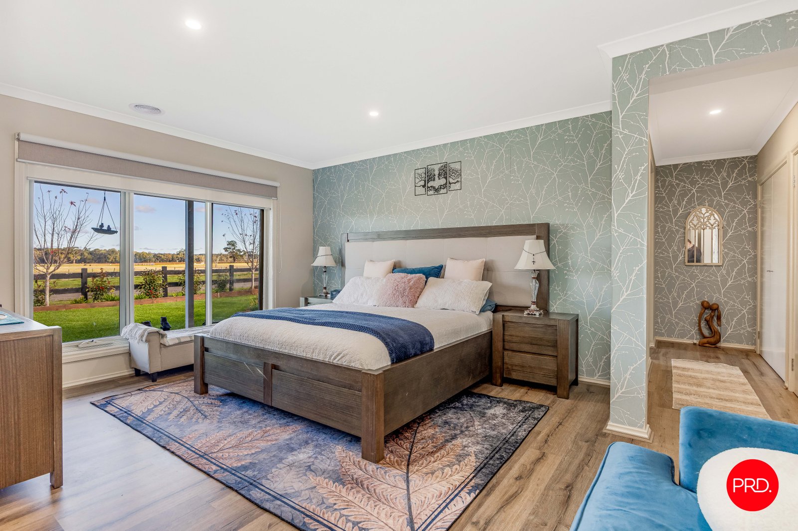 211 Goochs Lane GLENLYON 8
