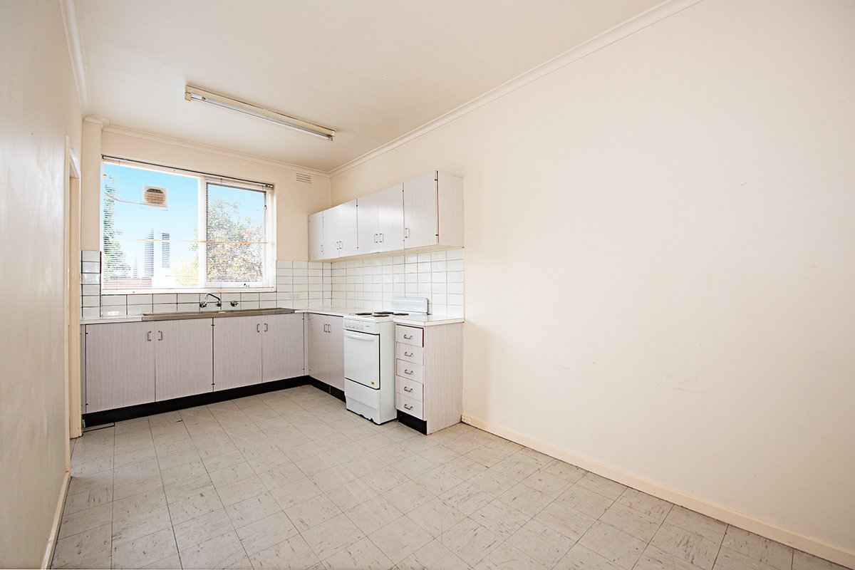 Gallery: 2/11 Hartpury Avenue