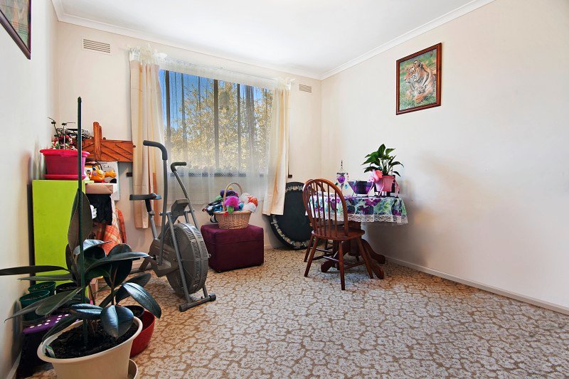 2/11 Hayes Street IRONBARK 4