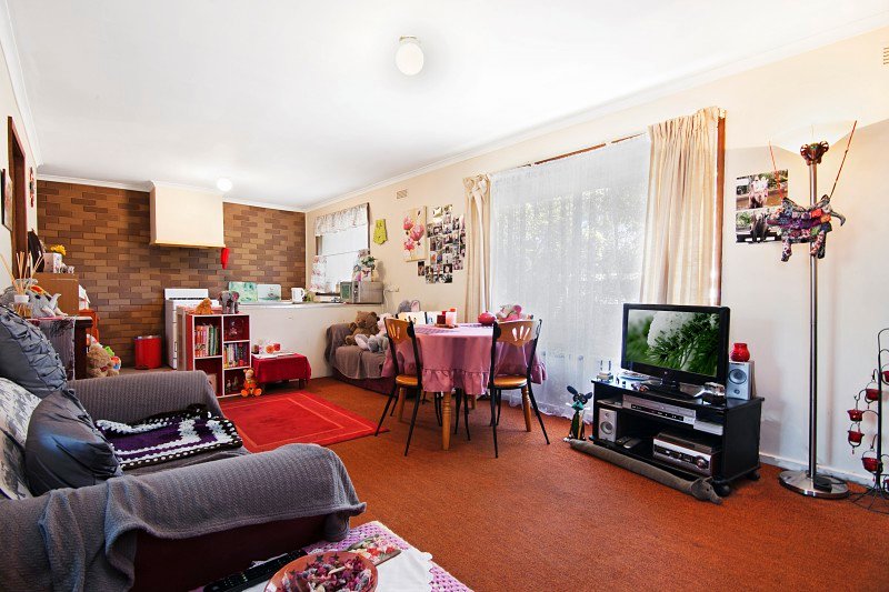 2/11 Hayes Street IRONBARK 4