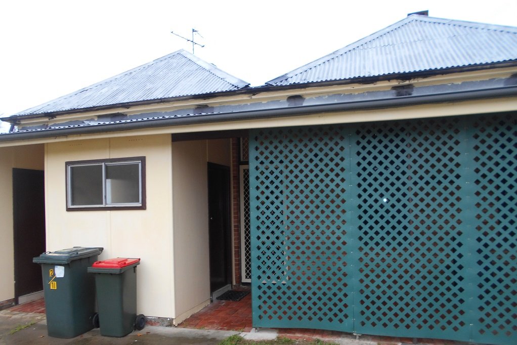 2/11 Howick Street TUMUT 1