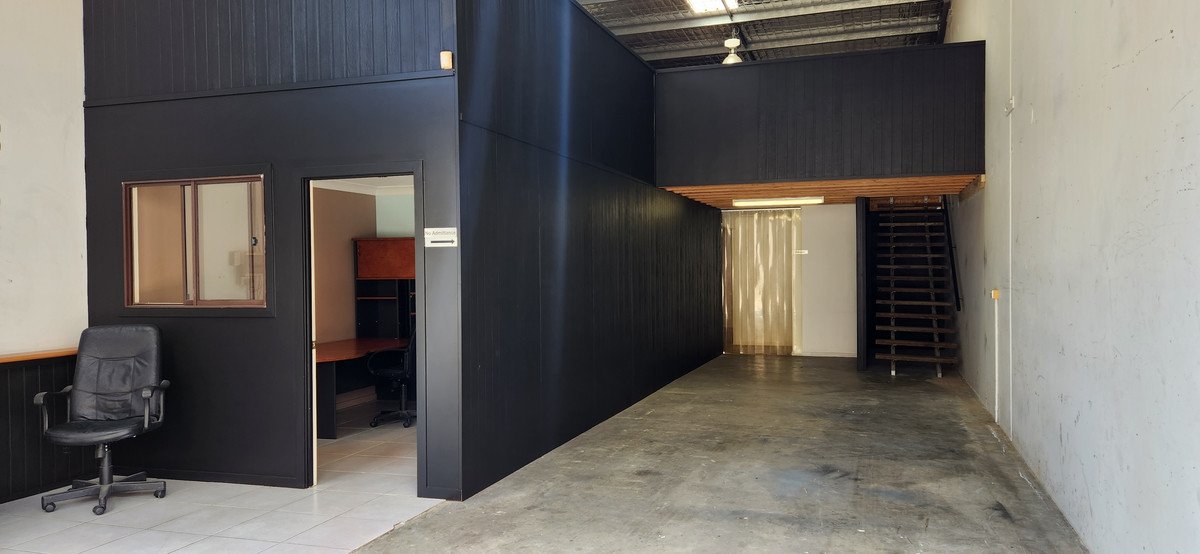 2/11 John Duncan Court Varsity Lakes 4