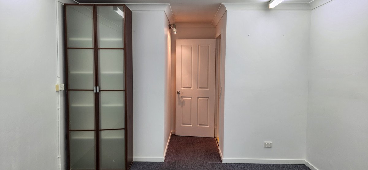 2/11 John Duncan Court Varsity Lakes 9