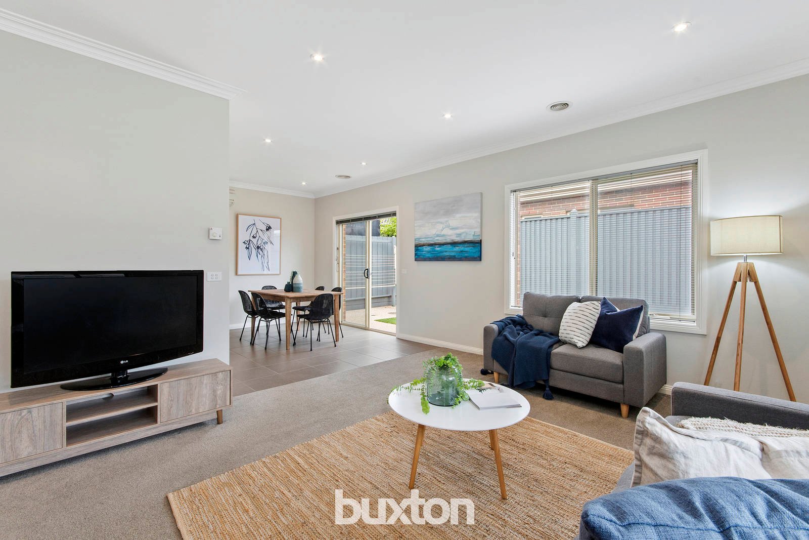 Gallery: 2/11 Laura Avenue