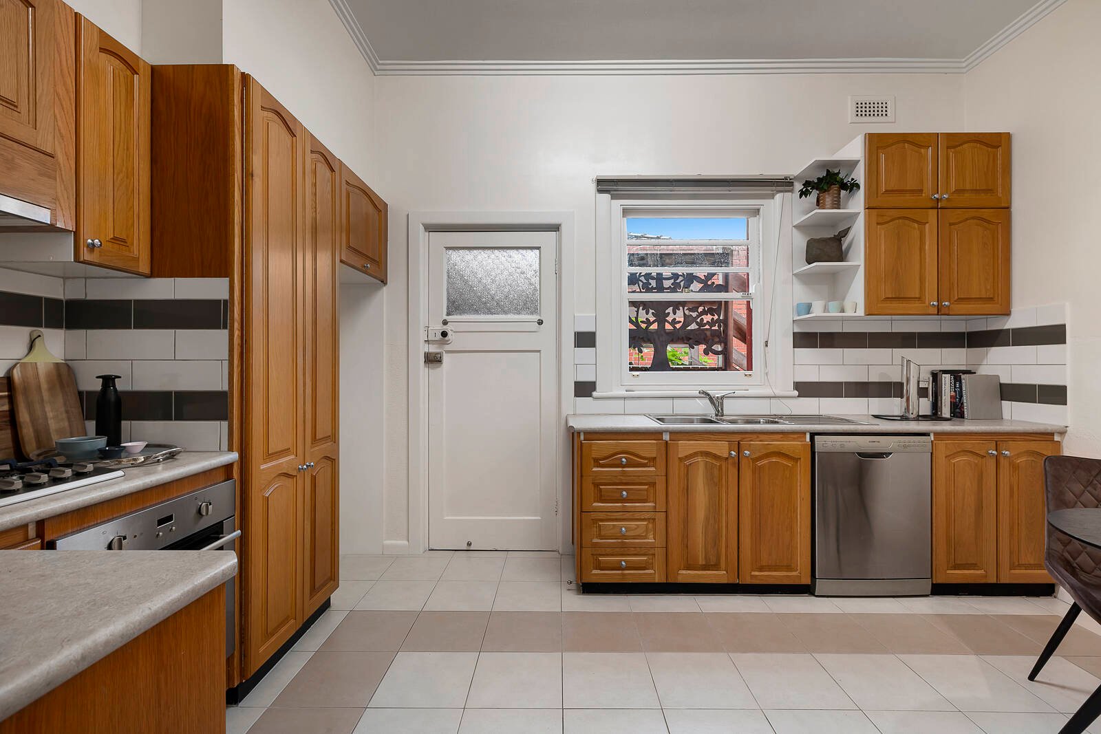 Real Estate and Property in 2/11 Lennox Street, Hawthorn, VIC