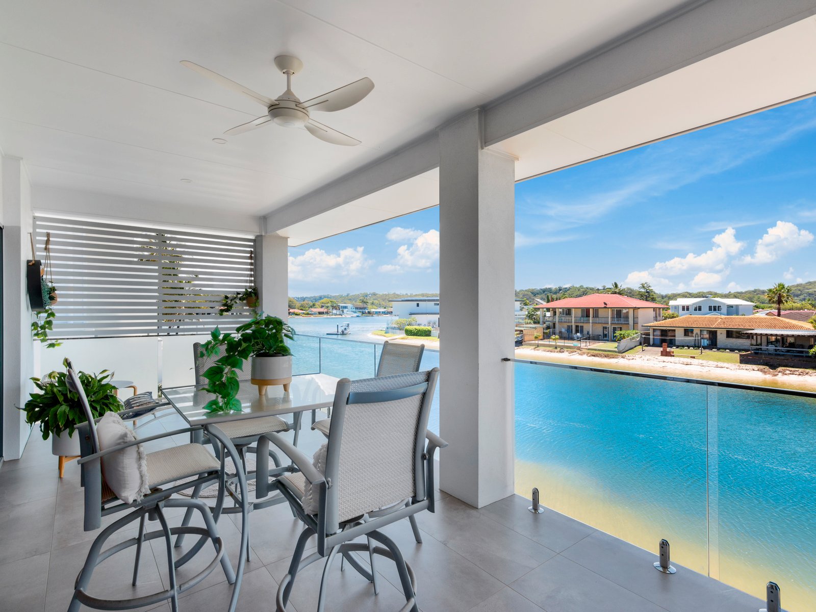 2/11 MARLIN Court PALM BEACH 3