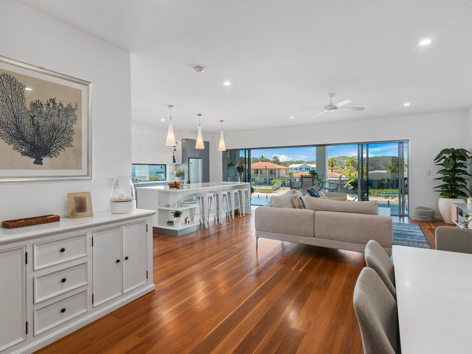 2/11 MARLIN Court PALM BEACH 6