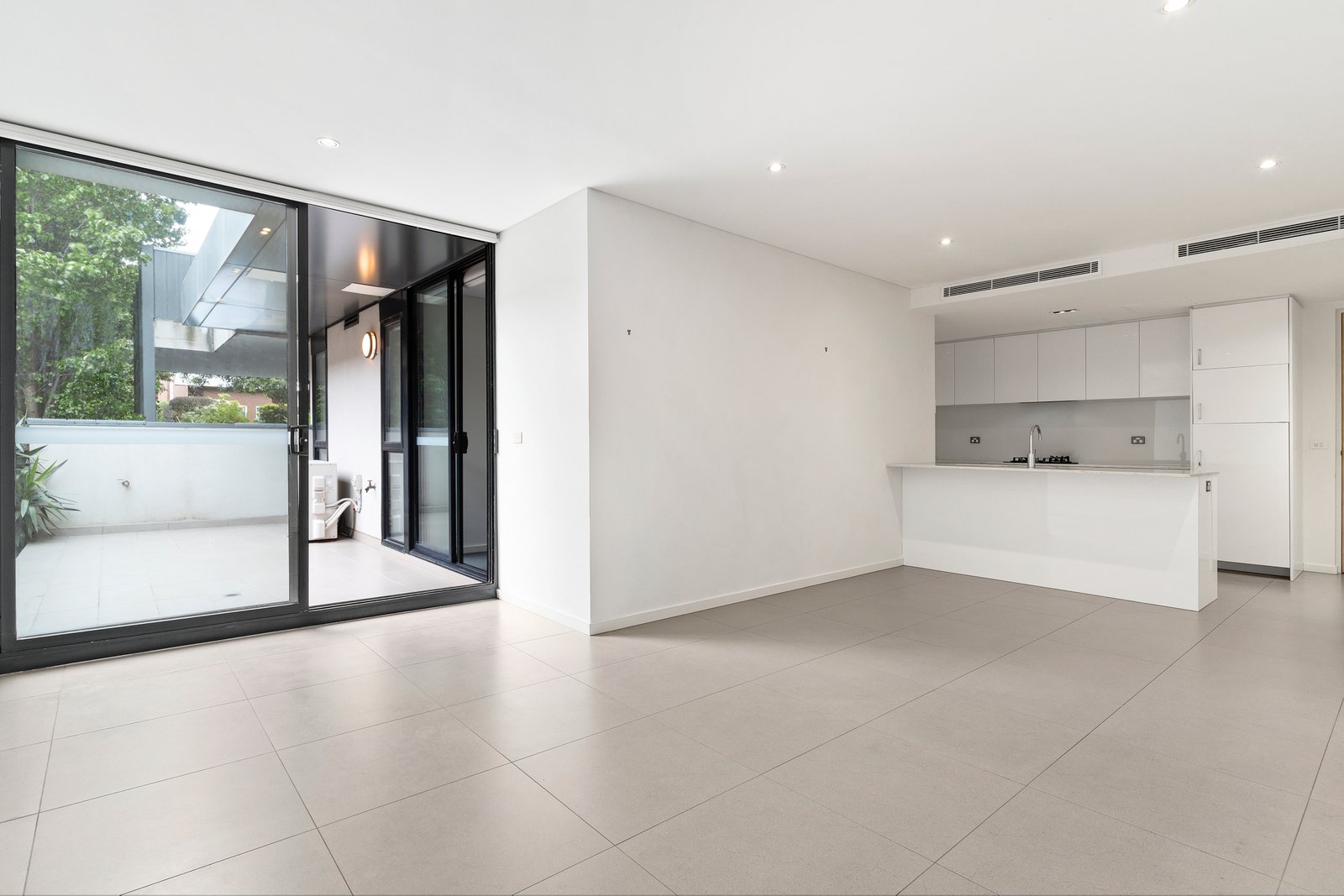 Real Estate and Property in 2/11 Narong Road, Caulfield North, VIC