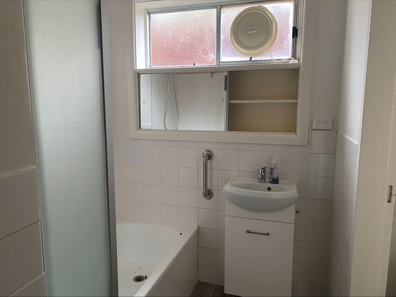 Gallery: 2/11 Nepean Avenue
