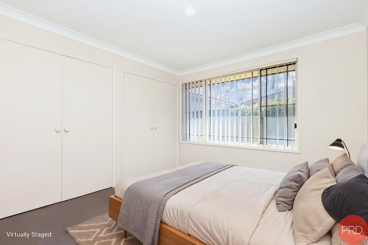 2/11 Proserpine Close ASHTONFIELD 5