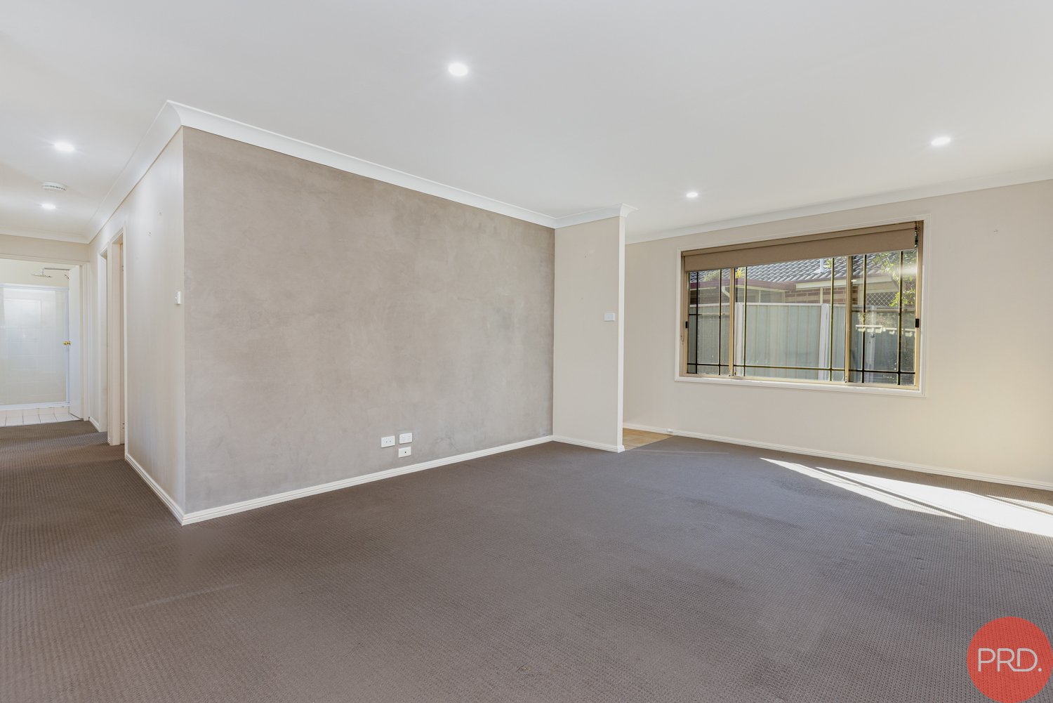 2/11 Proserpine Close ASHTONFIELD 9