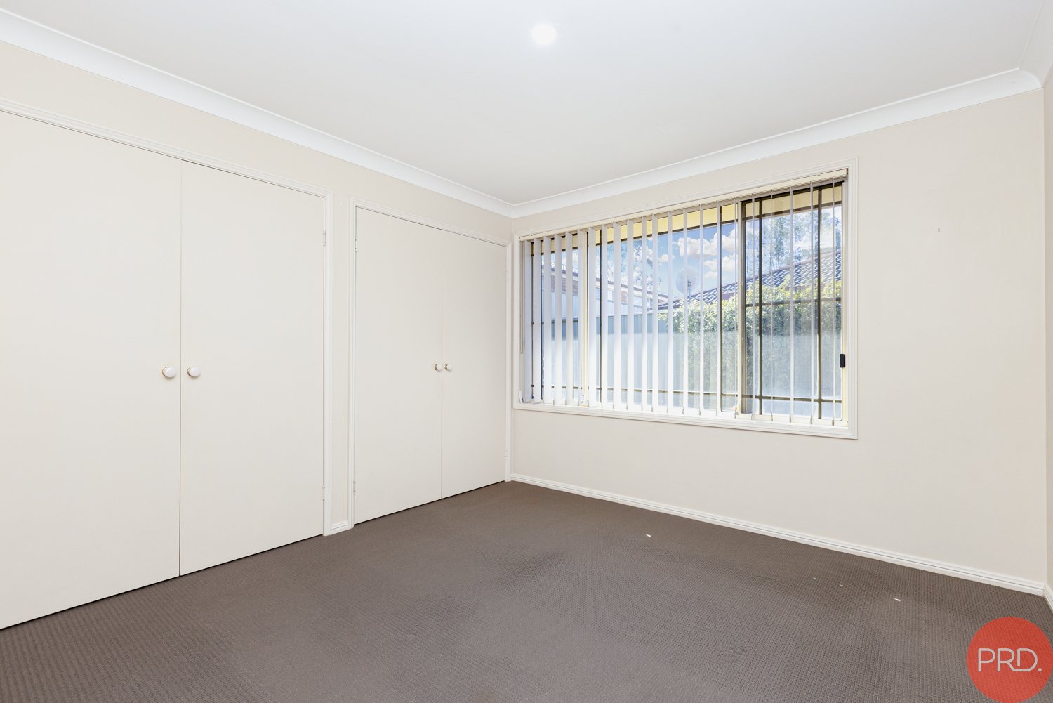 2/11 Proserpine Close ASHTONFIELD 19