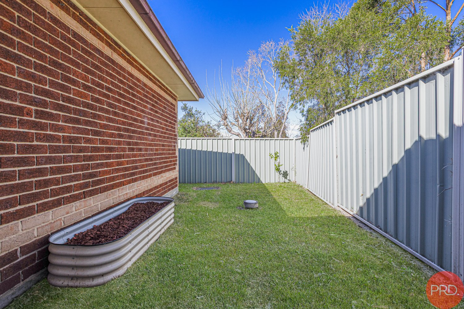 2/11 Proserpine Close ASHTONFIELD 28