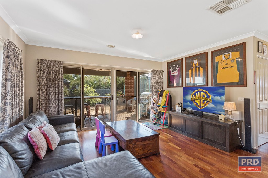 211 Redgum Way JACKASS FLAT 12