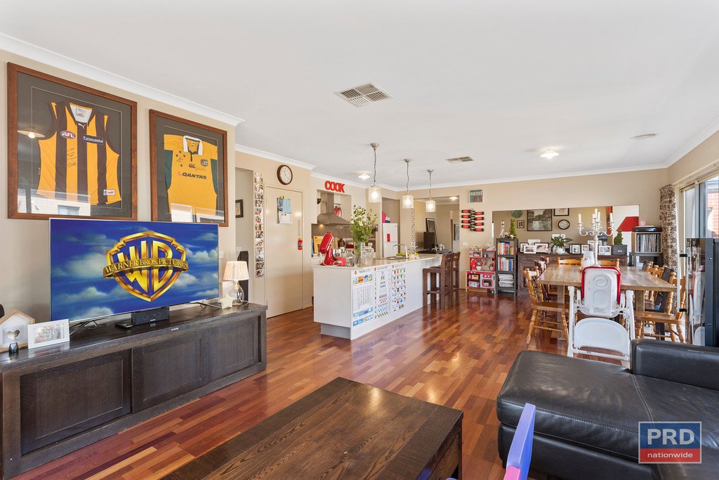 211 Redgum Way JACKASS FLAT 13