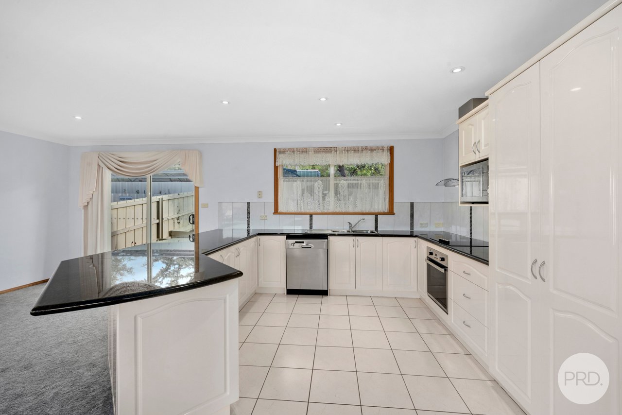 2/11 Riverview Parade ROSETTA 3