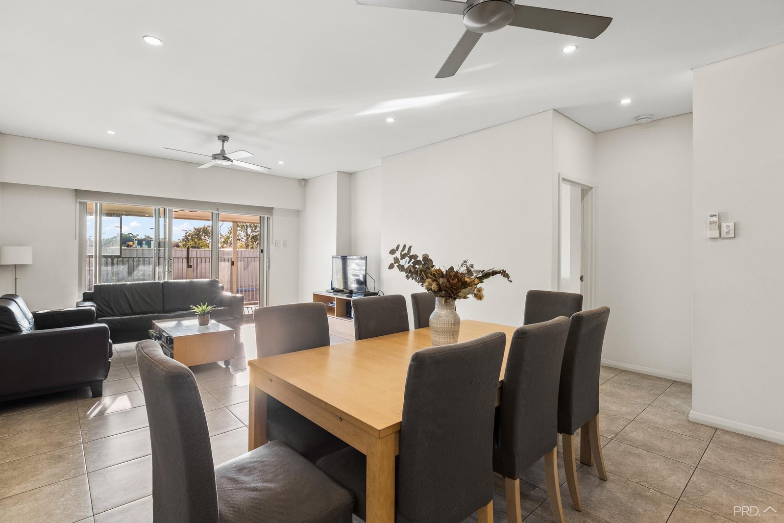 2/11 Sanctuary Road CABLE BEACH 16