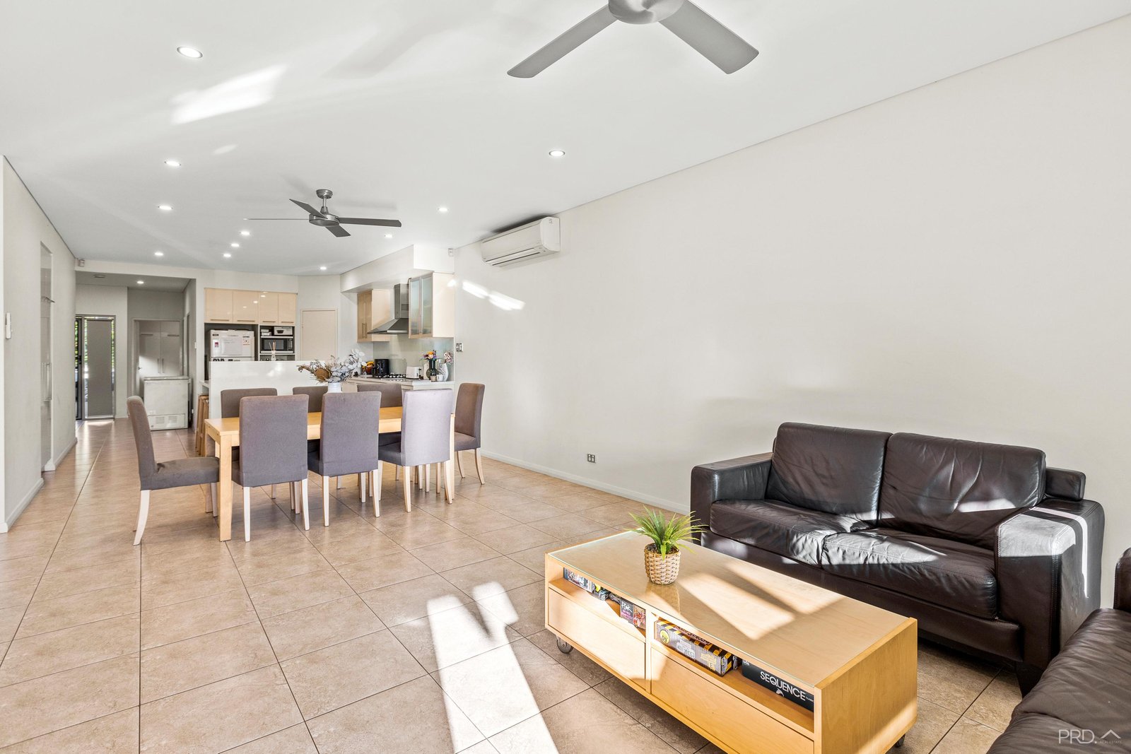 2/11 Sanctuary Road CABLE BEACH 26