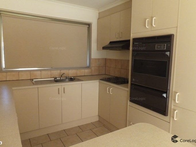 2/11 Sellwood Court MOOROOPNA 3