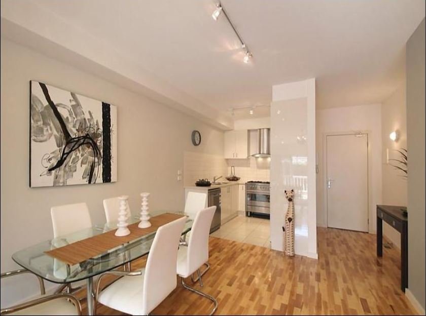 Gallery: 2/11 Station Avenue