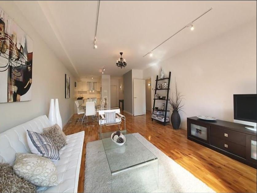 Gallery: 2/11 Station Avenue