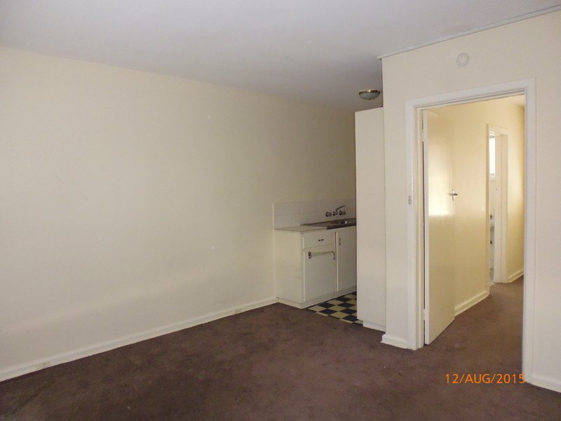 Photos: 2/11 Stawell Street