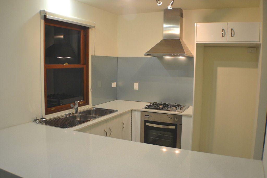 2/11 Wallace Street MOOROOKA 6