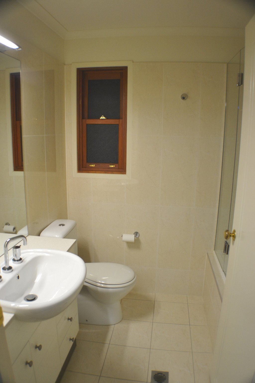 2/11 Wallace Street MOOROOKA 7