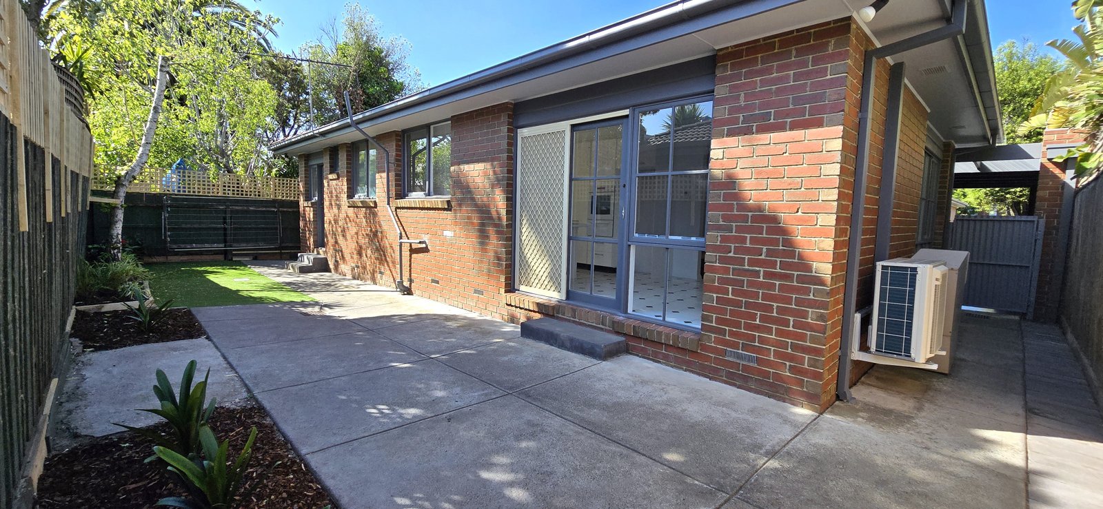 Real Estate and Property in 2/11 Woodville Avenue, Glen Huntly, VIC