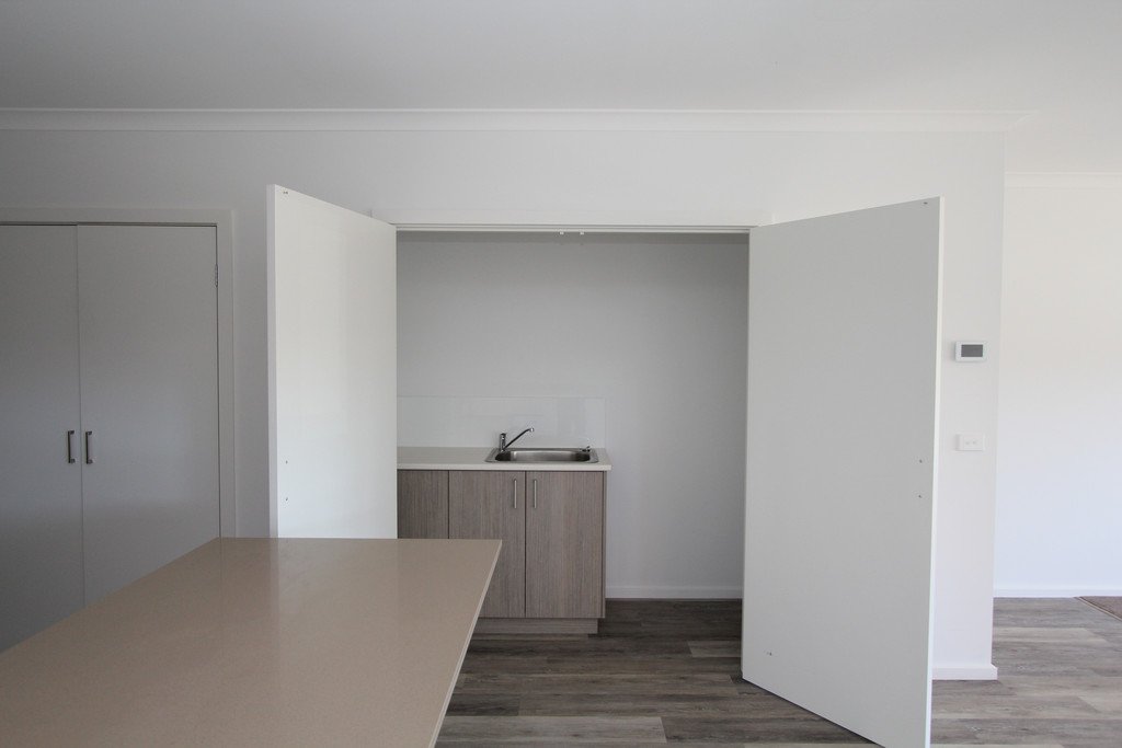 2/1106A Gregory Street LAKE WENDOUREE 7
