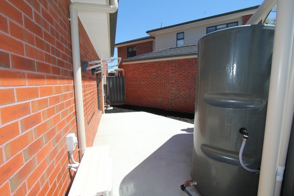 2/1106A Gregory Street LAKE WENDOUREE 20