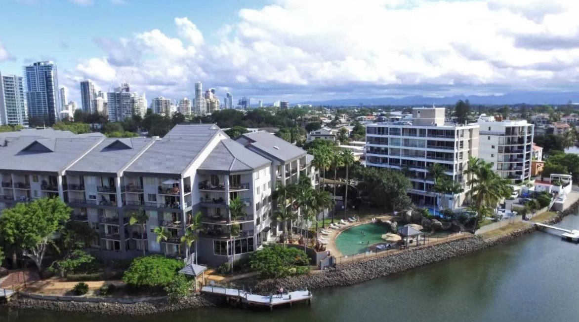 211/1 Paradise Island SURFERS PARADISE 20
