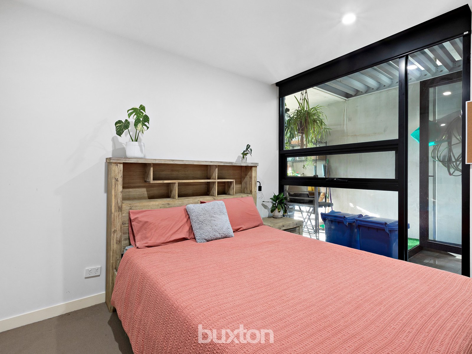 Gallery: 211/109 McLeod Road