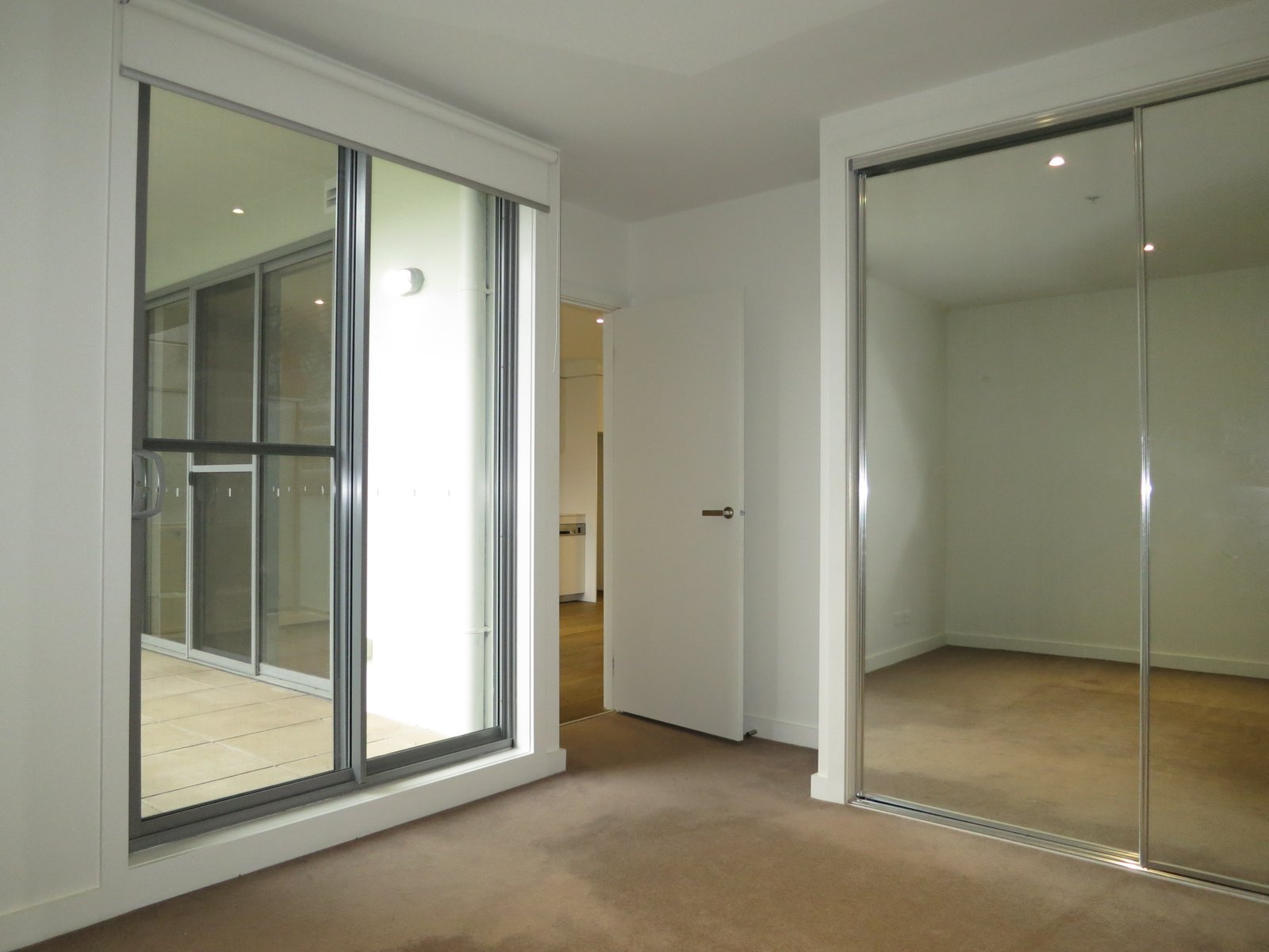 Gallery: 211/11-15 Wellington Street