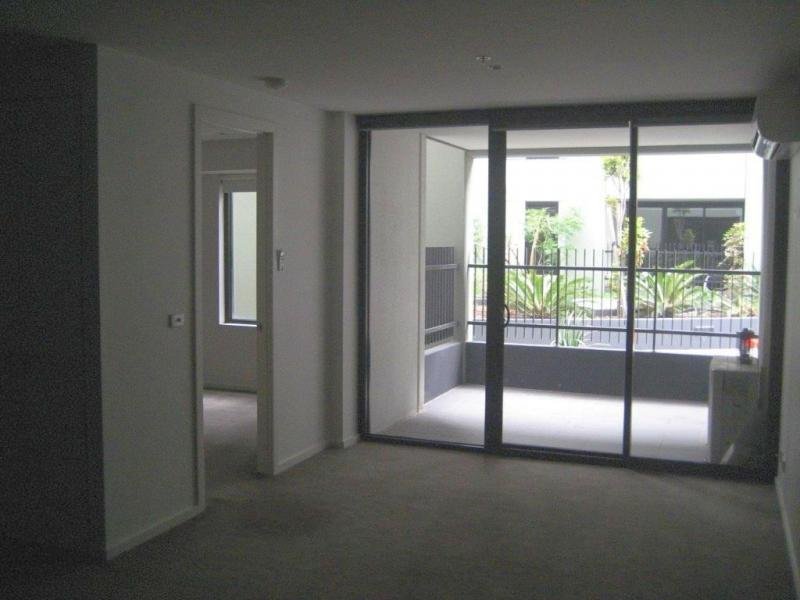 Gallery: 211/166 Rouse Street