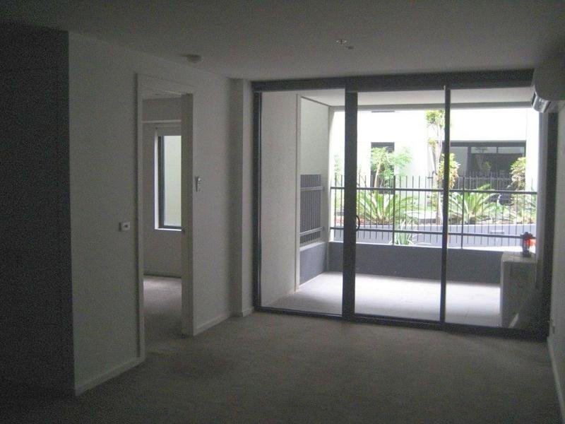 Gallery: 211/166 Rouse Street
