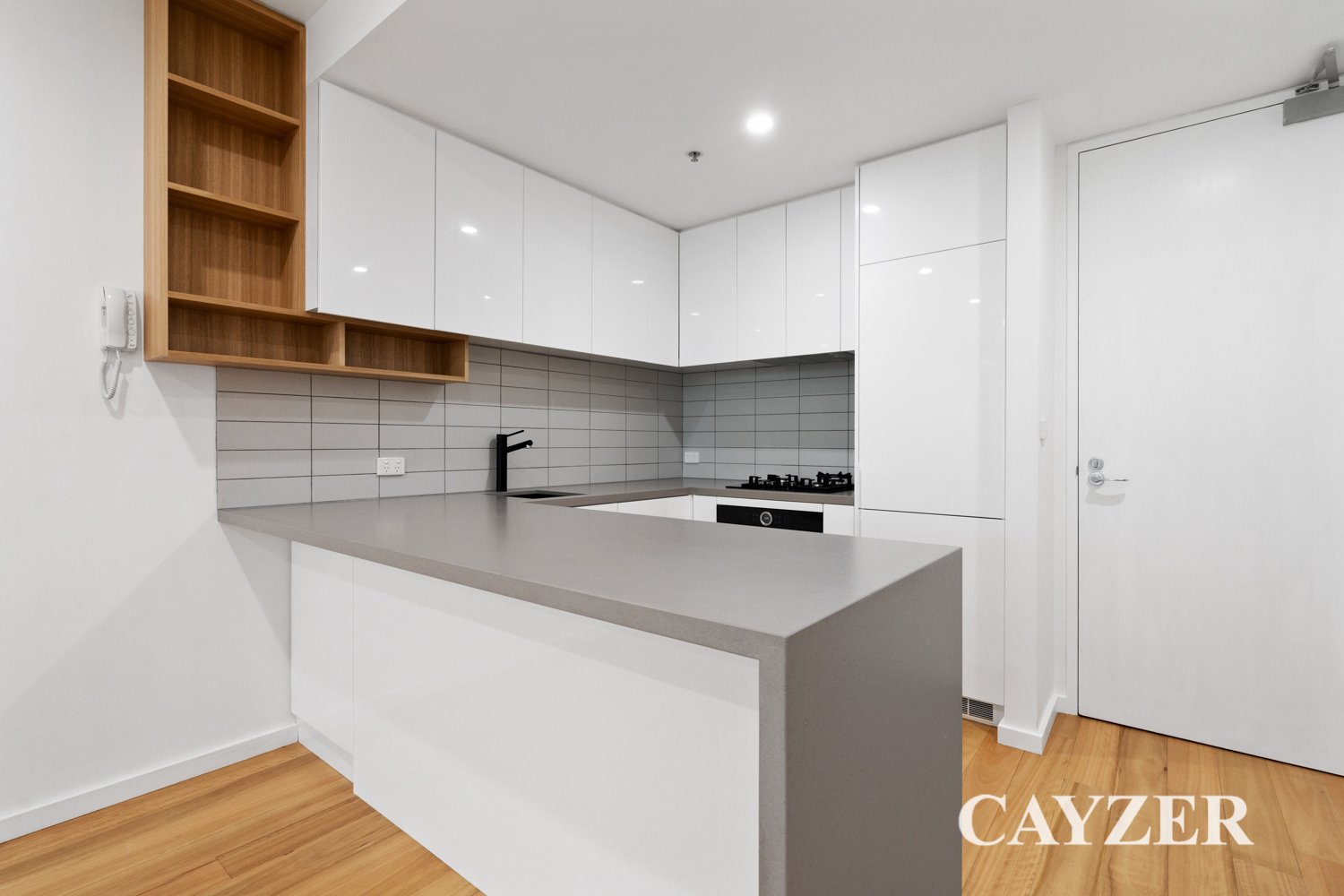 Gallery: 211/166 Rouse Street