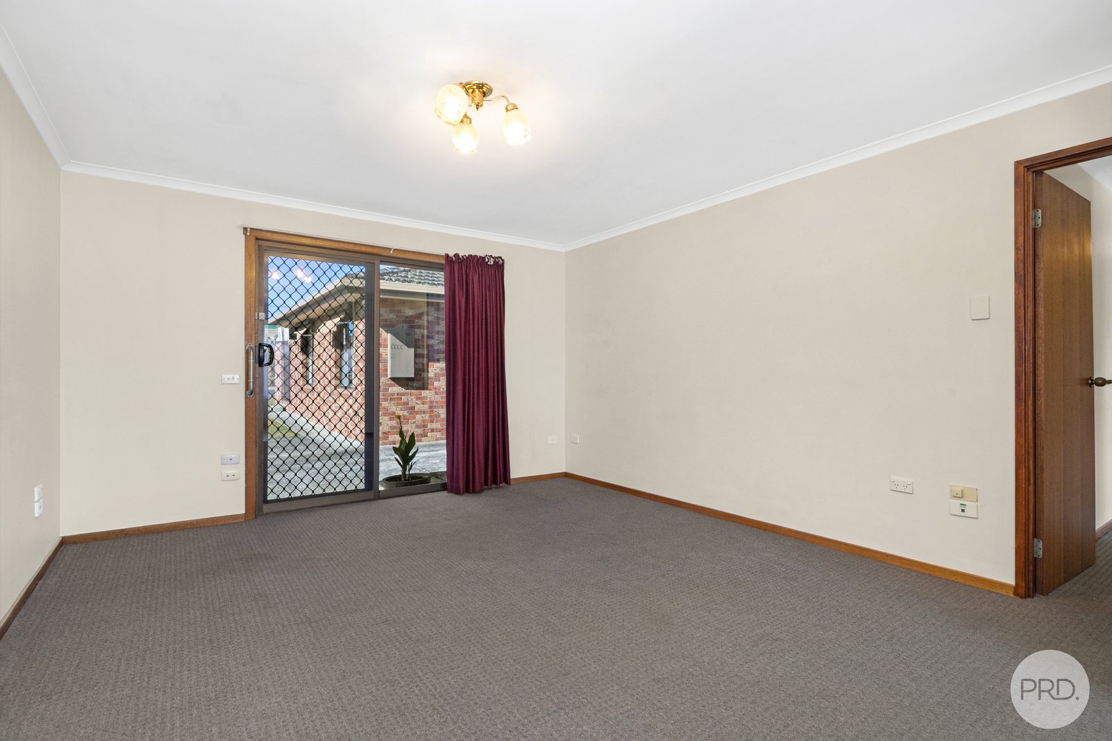 2/1118 Grevillea Road WENDOUREE 6