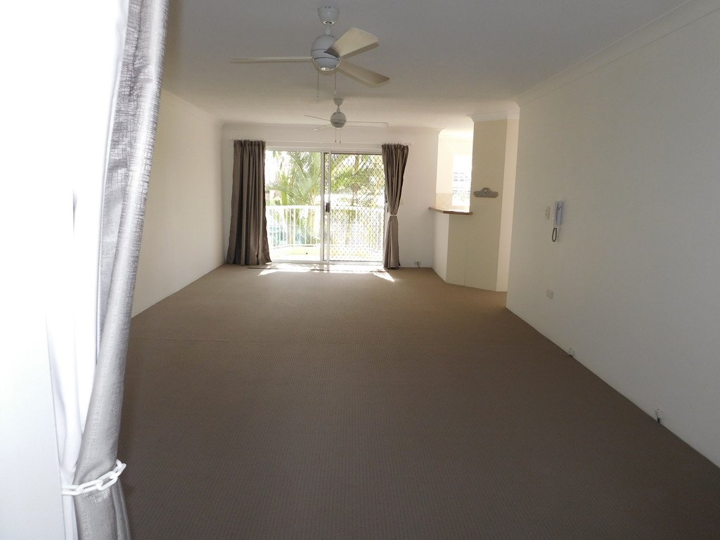 211/19 Burleigh Street BURLEIGH HEADS 17