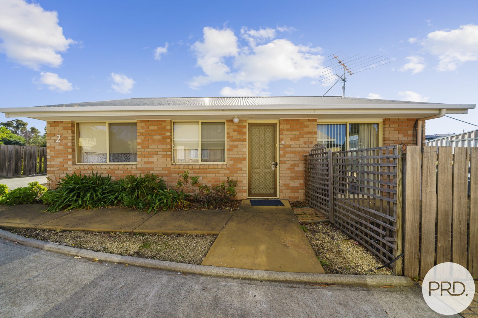 2/112 Albert Road MOONAH 2