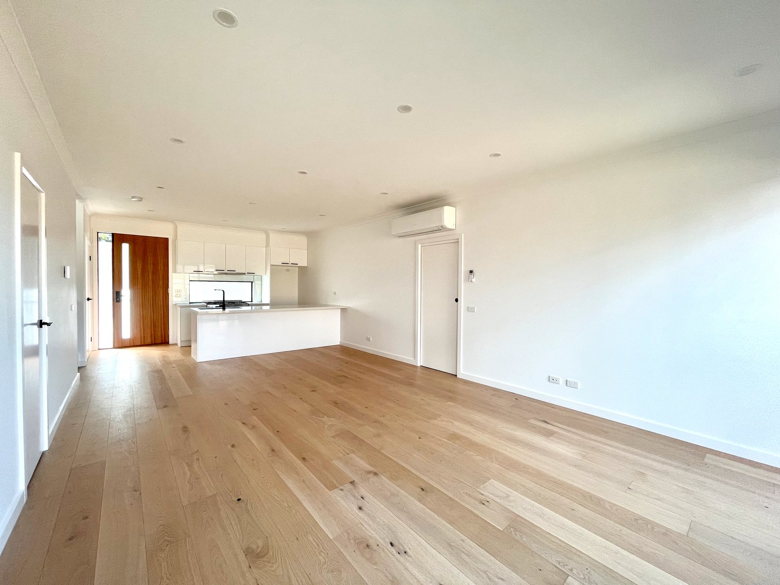 Gallery: 2/112 Browns Road