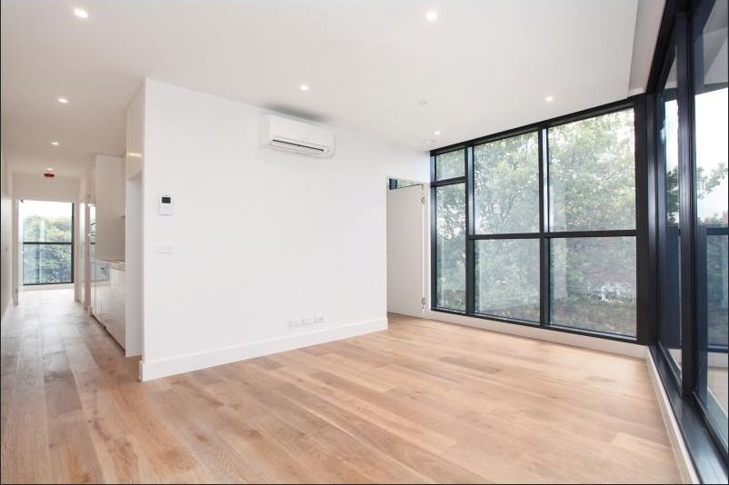 Real Estate and Property in 211/2 Kingsley Street, Elwood, VIC