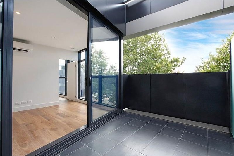 Real Estate and Property in 211/2 Kingsley Street, Elwood, VIC
