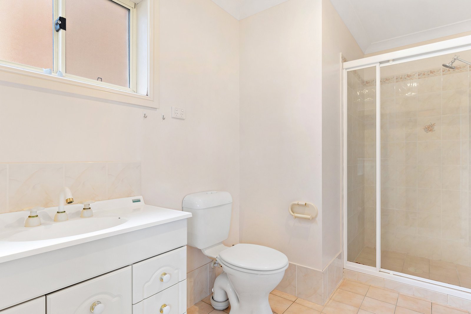 2/112 Rocky Point Road FINGAL BAY 7