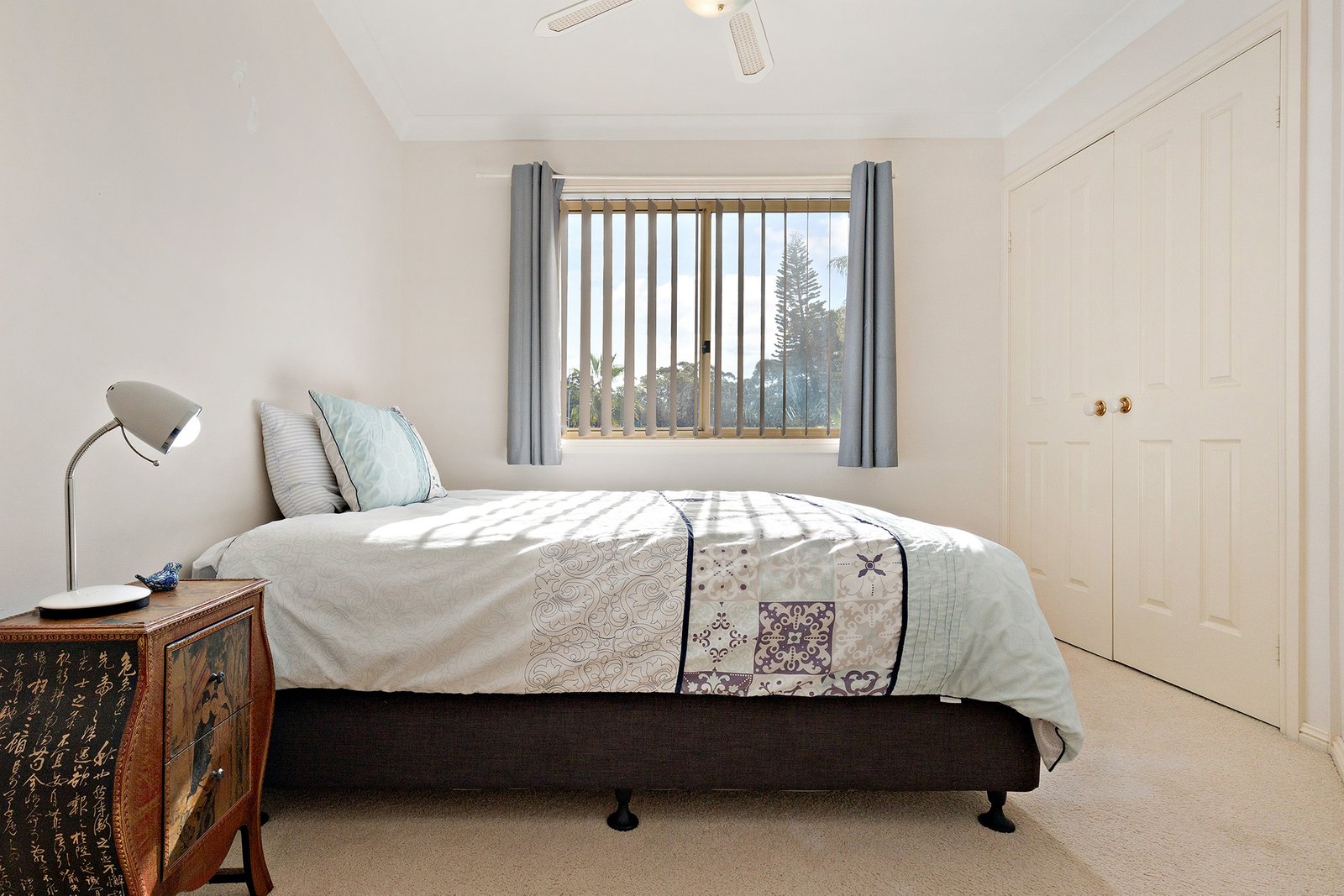 2/112 Rocky Point Road FINGAL BAY 10