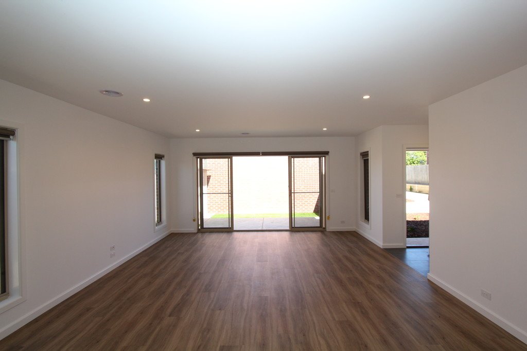 2/1124a Lydiard Street North BALLARAT CENTRAL 3